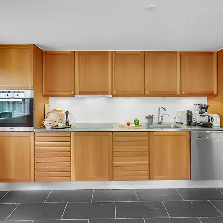 Holiday home Gorgeous In Vaeggerlose With Kitchen Boto By