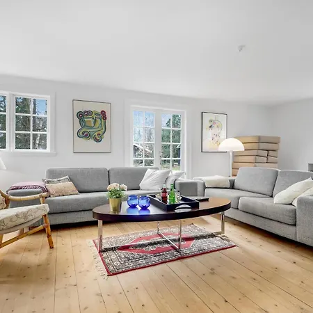 Gorgeous In Vaeggerlose With Kitchen
