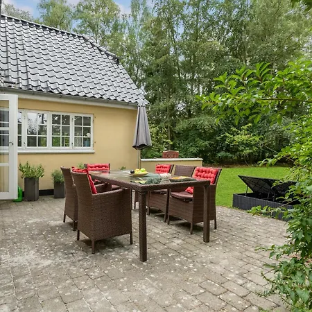 Gorgeous In Vaeggerlose With Kitchen